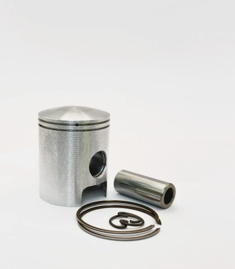 Pístní sada Babetta 207 / 210 / 225 Ø 43,00 – čep 14 mm, kroužky 1 mm